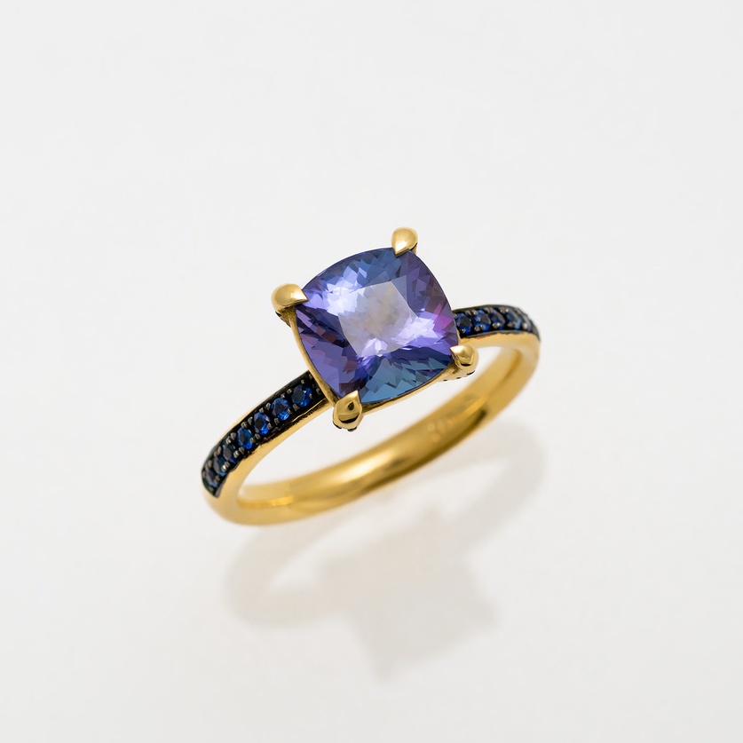 Spectacular Engagement Ring With Blue Tanzanite, Diamond & Sapphires