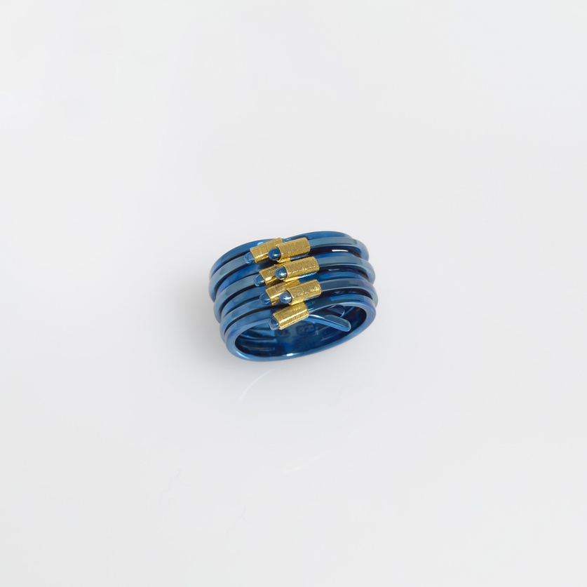 Blue titanium ring of contemporary design with gold (small size)