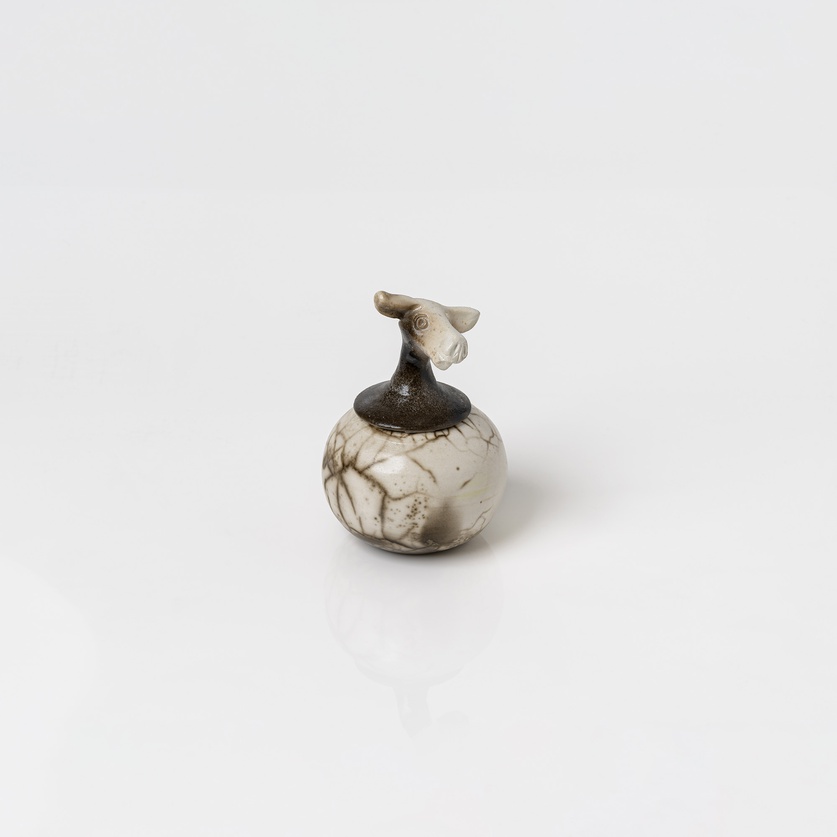 Little sheep ceramic box