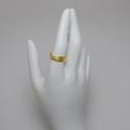 Modern gold ring with brilliant-cut diamond