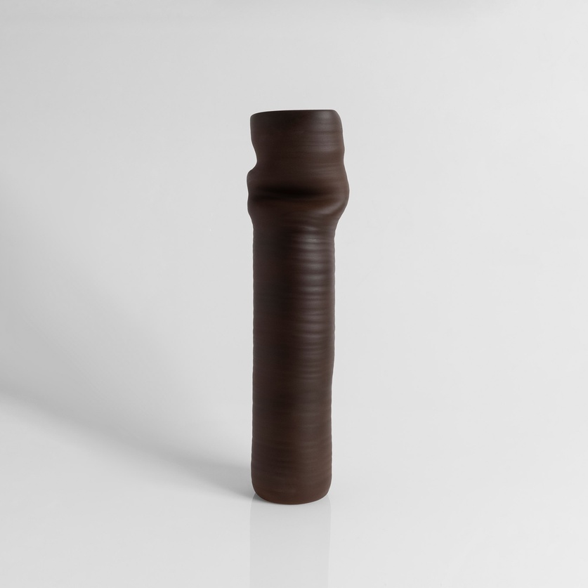 Ceramic vase with an asymmetrical cylindrical shape (large size)