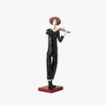 Figurine of a violinist