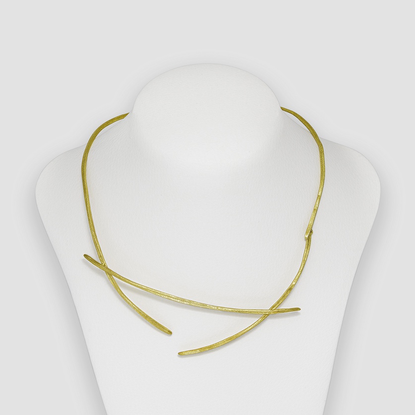 Necklace of modern design in K18 gold KORI Shop