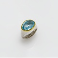 Exceptional aquamarine silver & gold ring