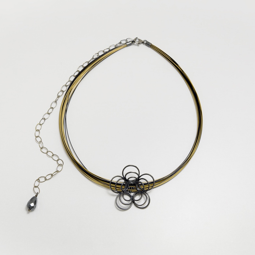 Modern design silver necklace with hematites