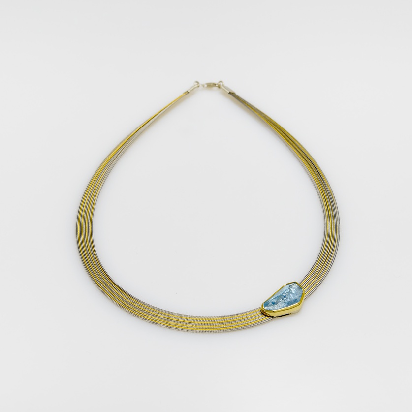 Modern aquamarine necklace