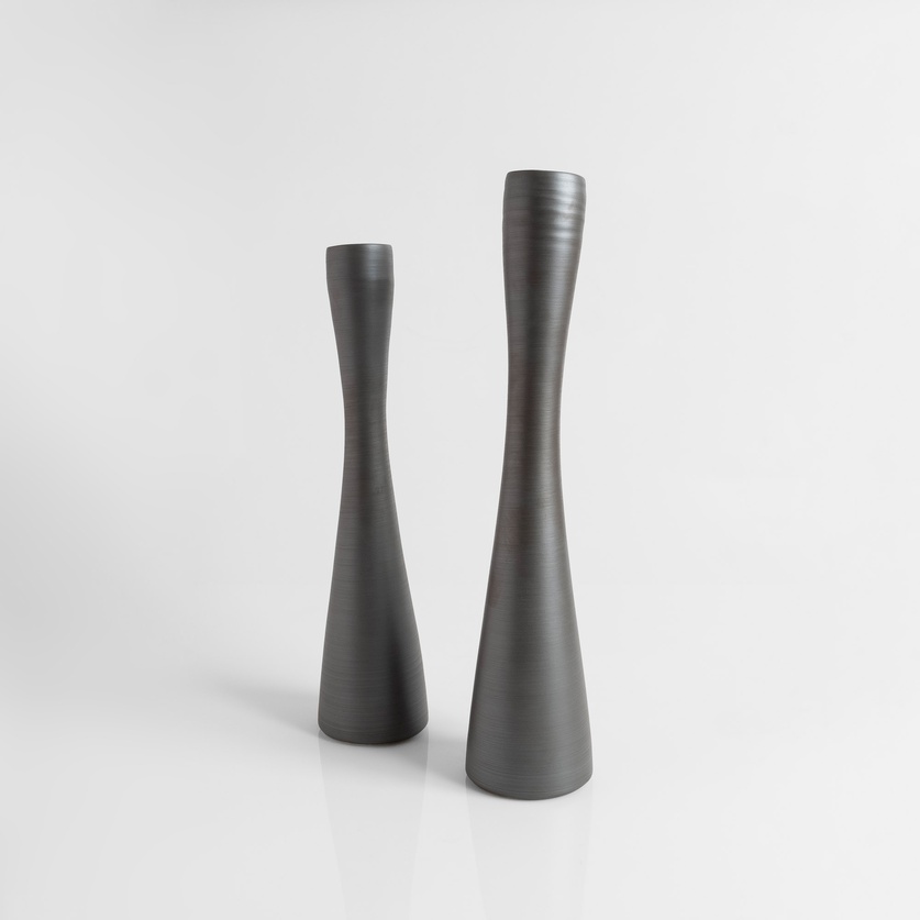Hourglass-shaped ceramic form (small size)