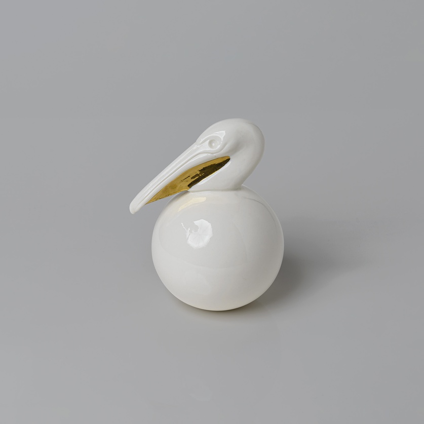 Porcelain pelican with gold detail