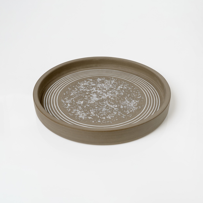 Modern round ceramic platter with rim