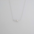 Necklace with freshwater pearl and zircon
